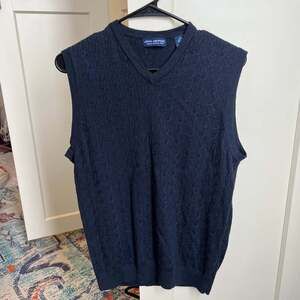 Italian Merino Wool 100% John Ashford Men's Navy Blue Cable Knit Sweater vest